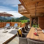 Alpenchalet Prinsengut 招待所 3*